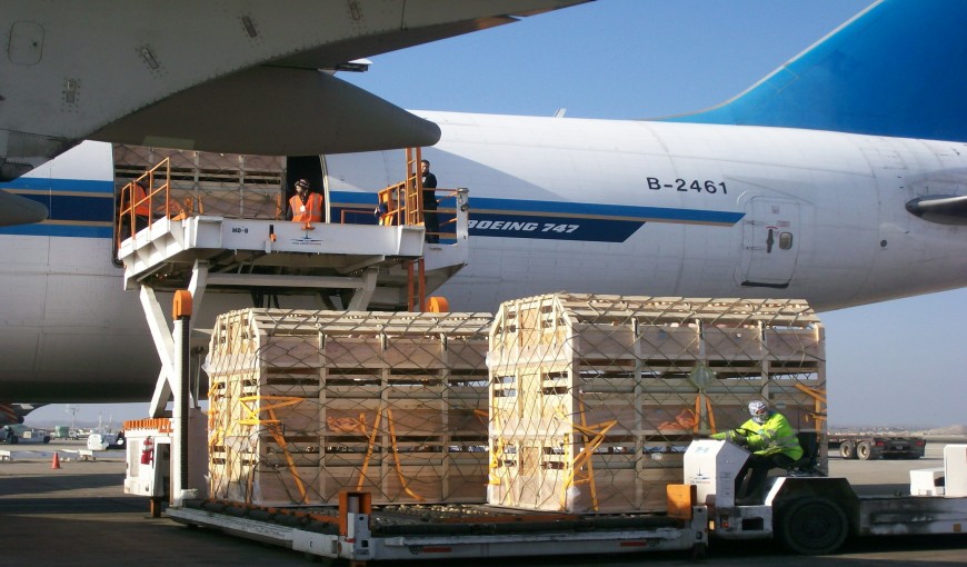 国营西联农场到泰国空运公司